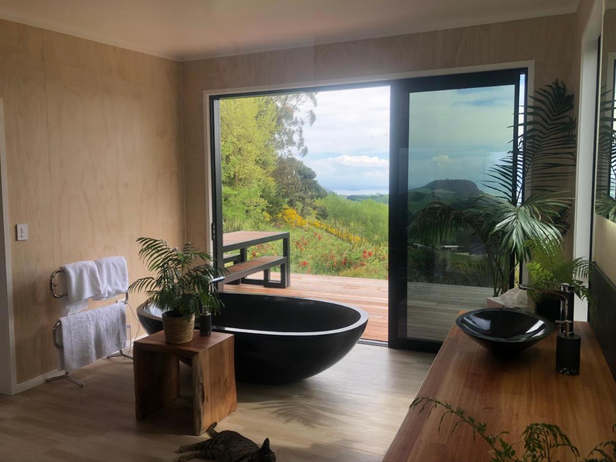 Whakaipo Bay Cabin Retreat Taupo Exterior foto
